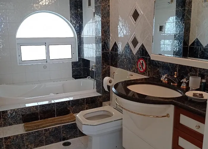 Costa Villa Periyiálion